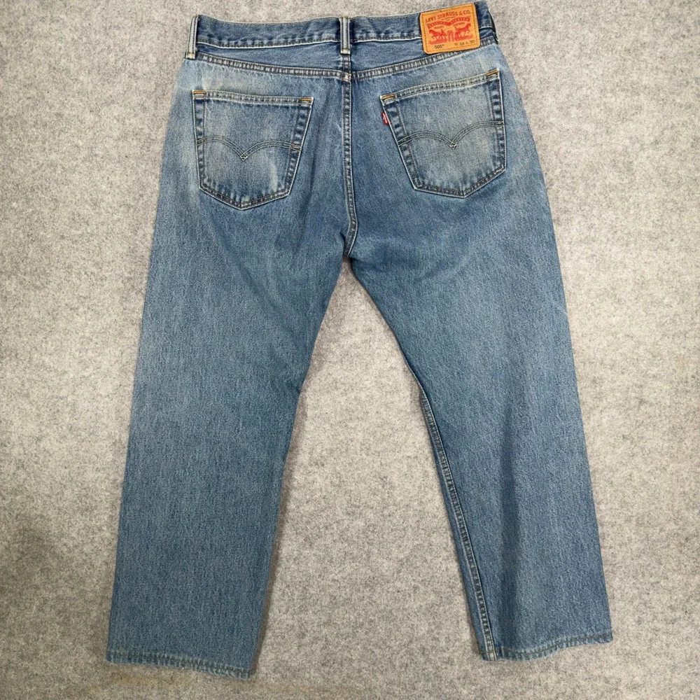 Levis 505 Regular Fit Straight Leg Jeans Mens 35x30 Medium Wash Blue